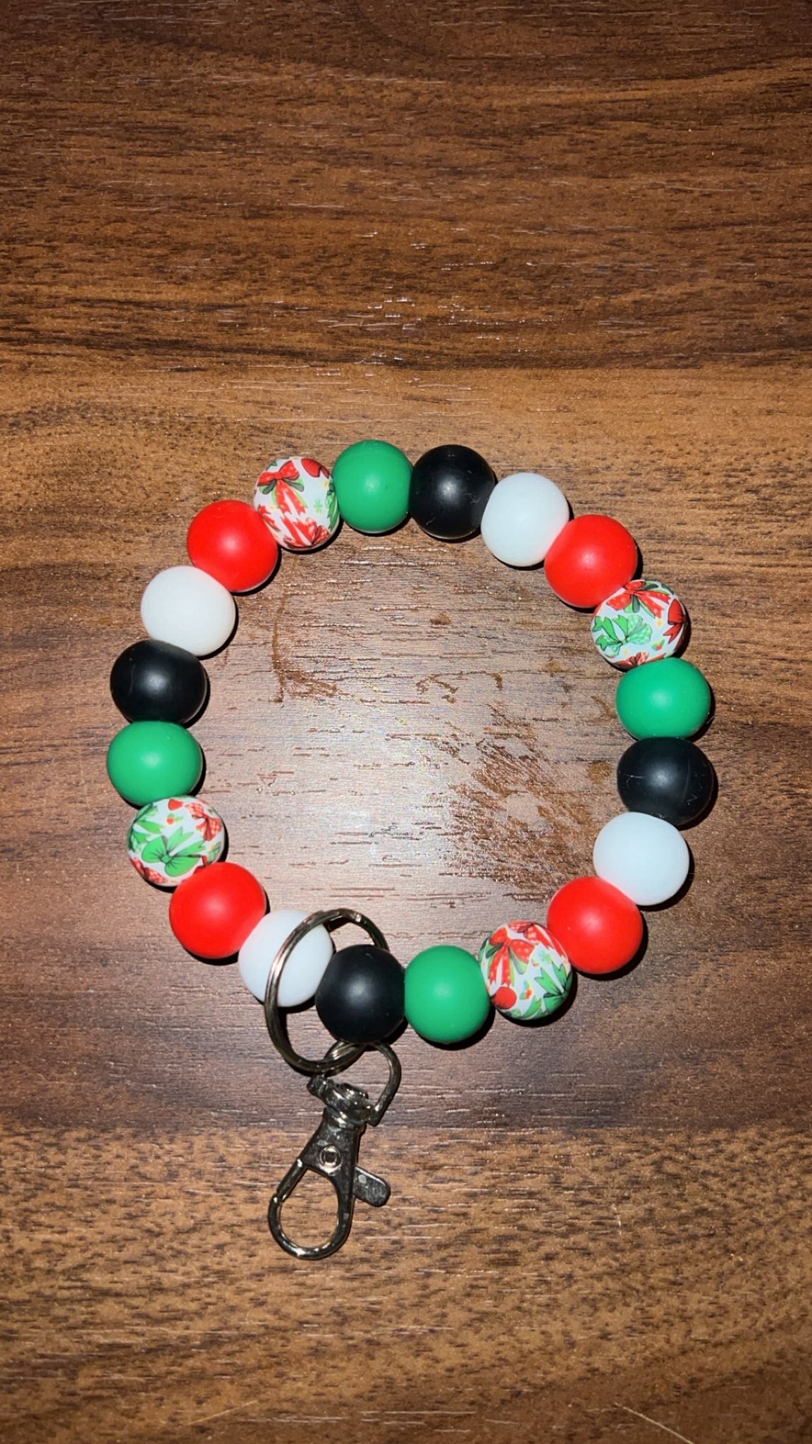 Christmas Bow - Beaded Keyring Wristlet