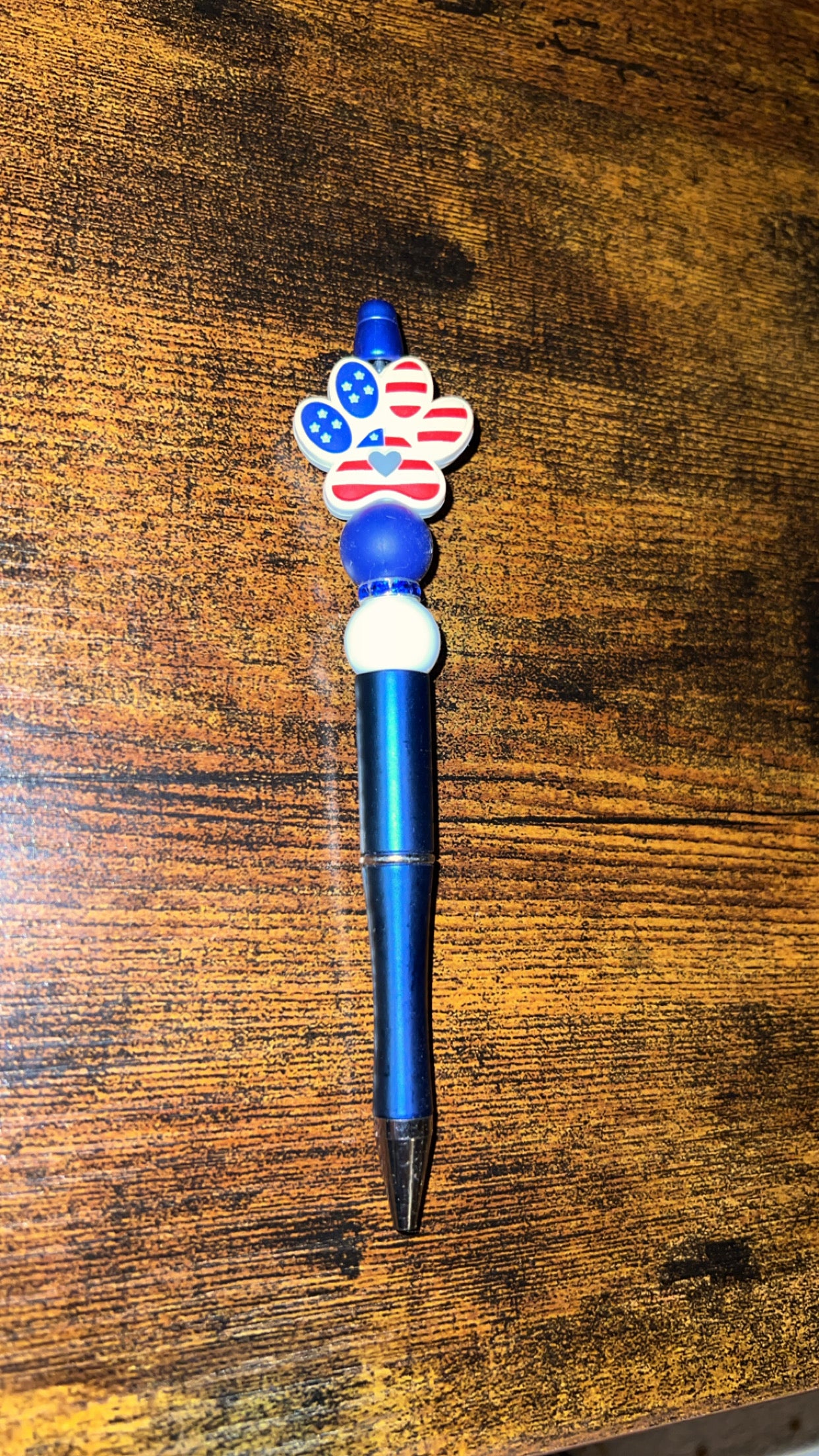 Flag Paw - Beaded Pen