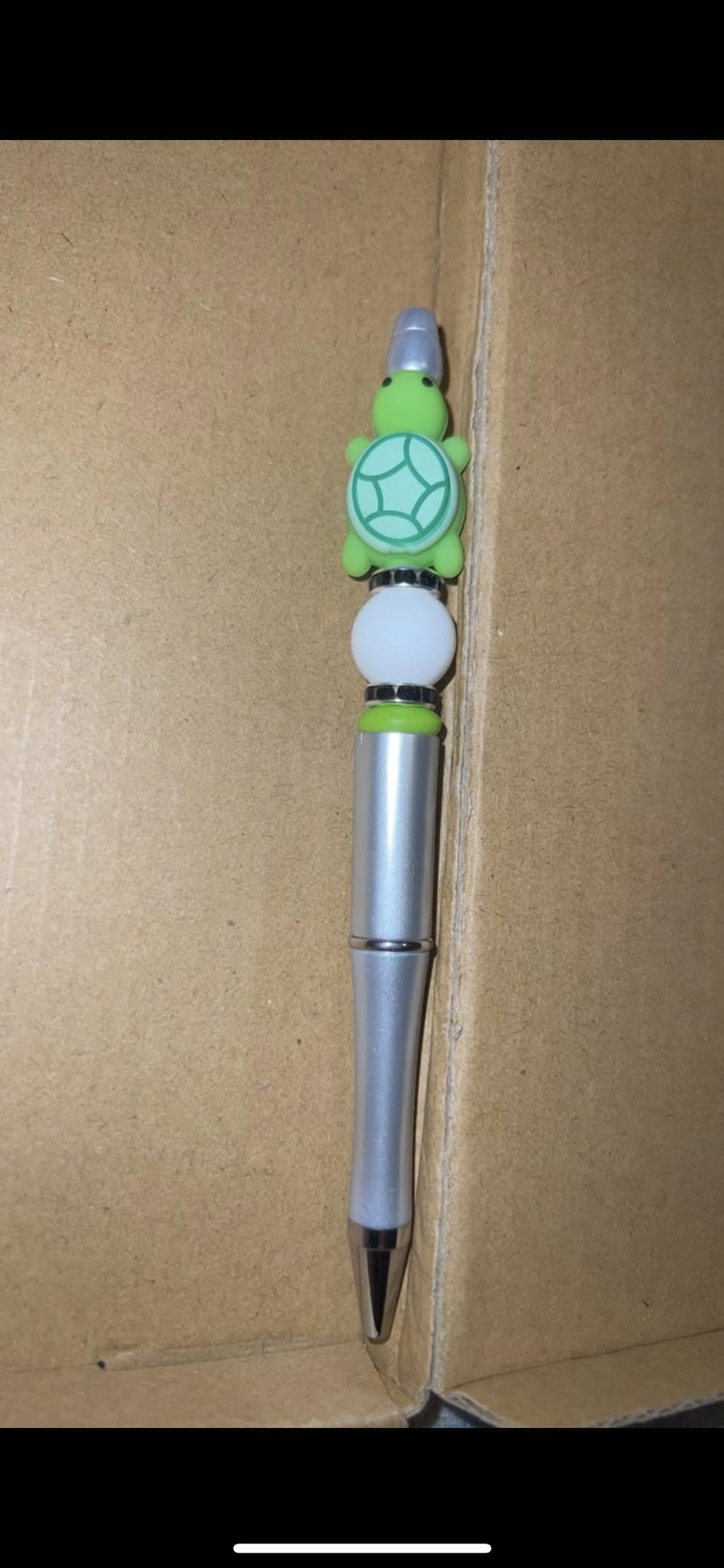 Green Turtle - Beaded Pen