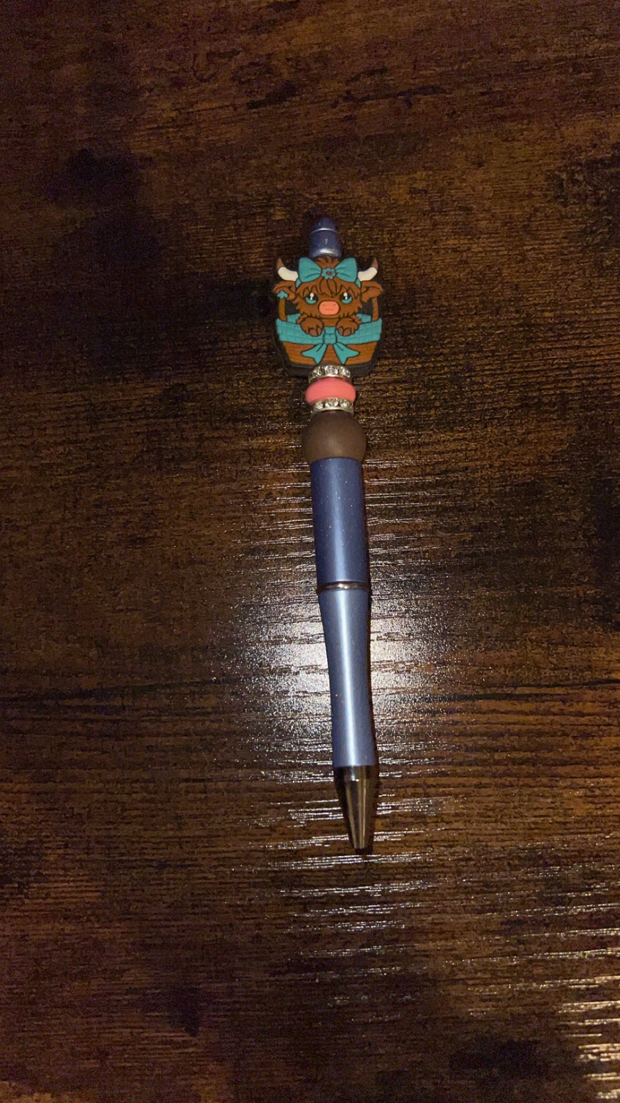 Cow Basket - Beaded Pen